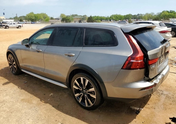 Volvo V60 Cross Country cena 74000 przebieg: 65762, rok produkcji 2020 z Łazy małe 79